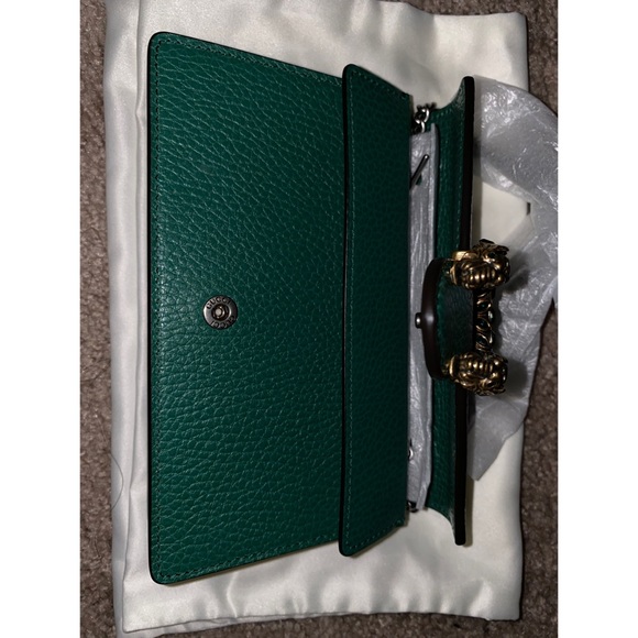 SOLD‼️ Gucci Green Dionysus Leather Super Mini - Picture 2 of 8